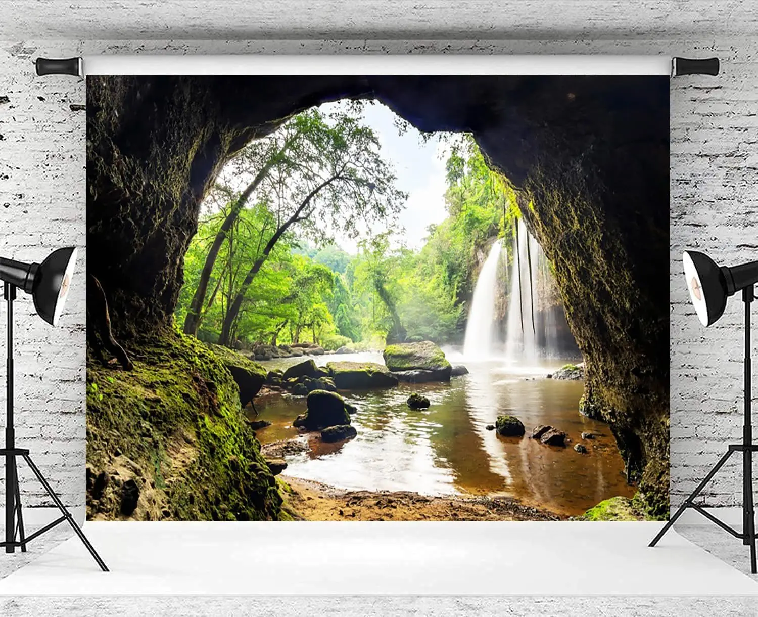 ป่า น้ำตก ภูเขา ถ้ำ ต้นไม้สีเข - Outdoor Adventure Background บทวิจารณ์และราคา